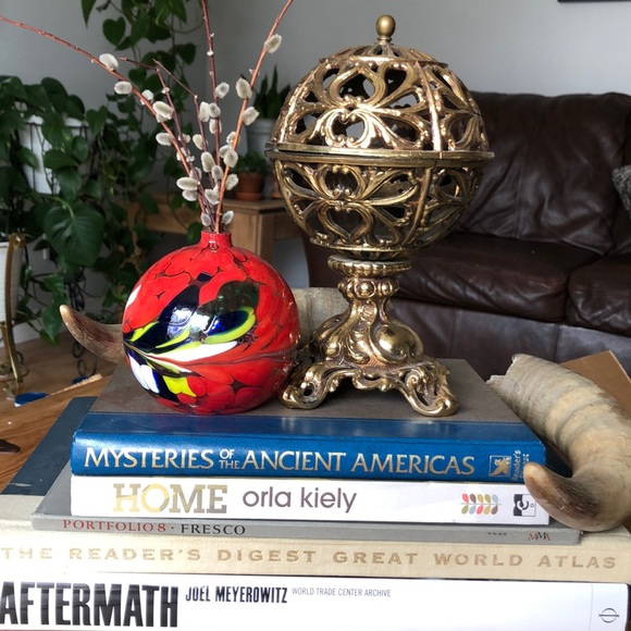 Scarlett Hand Blown Oil Lamp - Picture 4 of 6